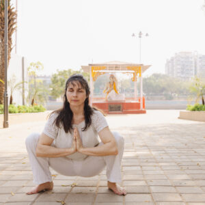 🌺 Cycle Yogini : Un voyage au cœur de soi 🌙
